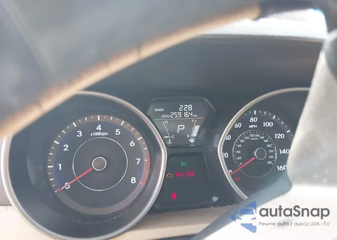 2013 Hyundai Elantra Limited из США, поврежденный, VIN 5NPDH4AE7DH254096